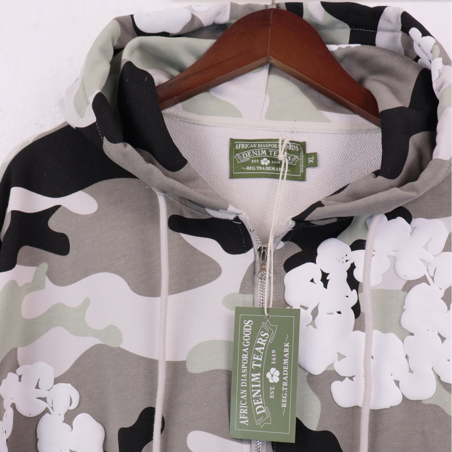 DENIM TEARS  Hoodie 6026